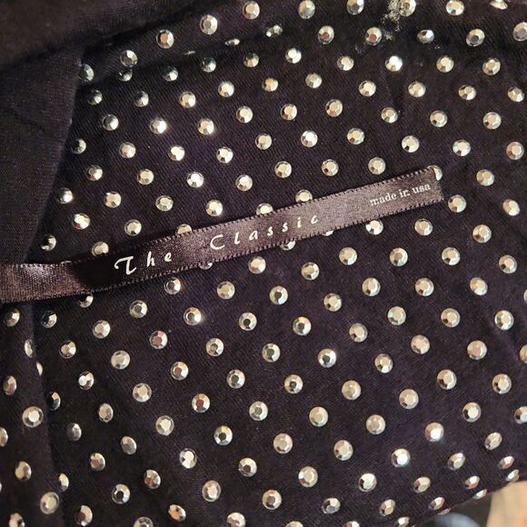 The Classic Black Rhinestone Top - Picture 4 of 6